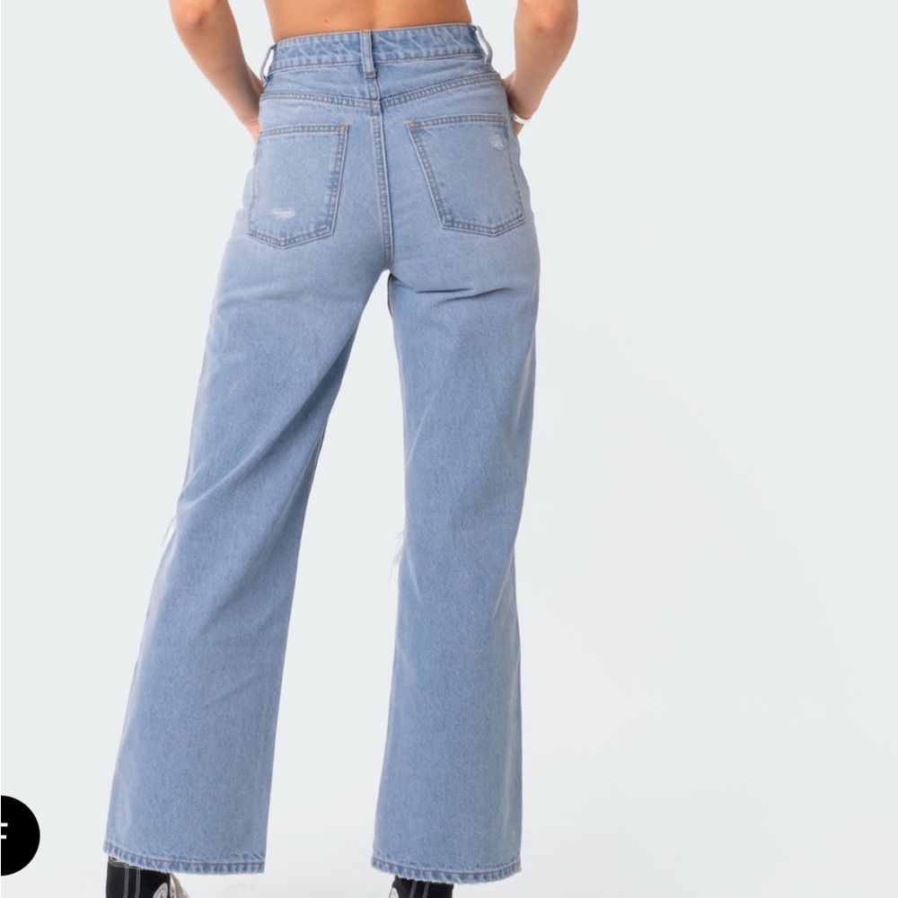 Jeans - Picture 2 of 6